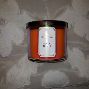 White barn peach bellini candle